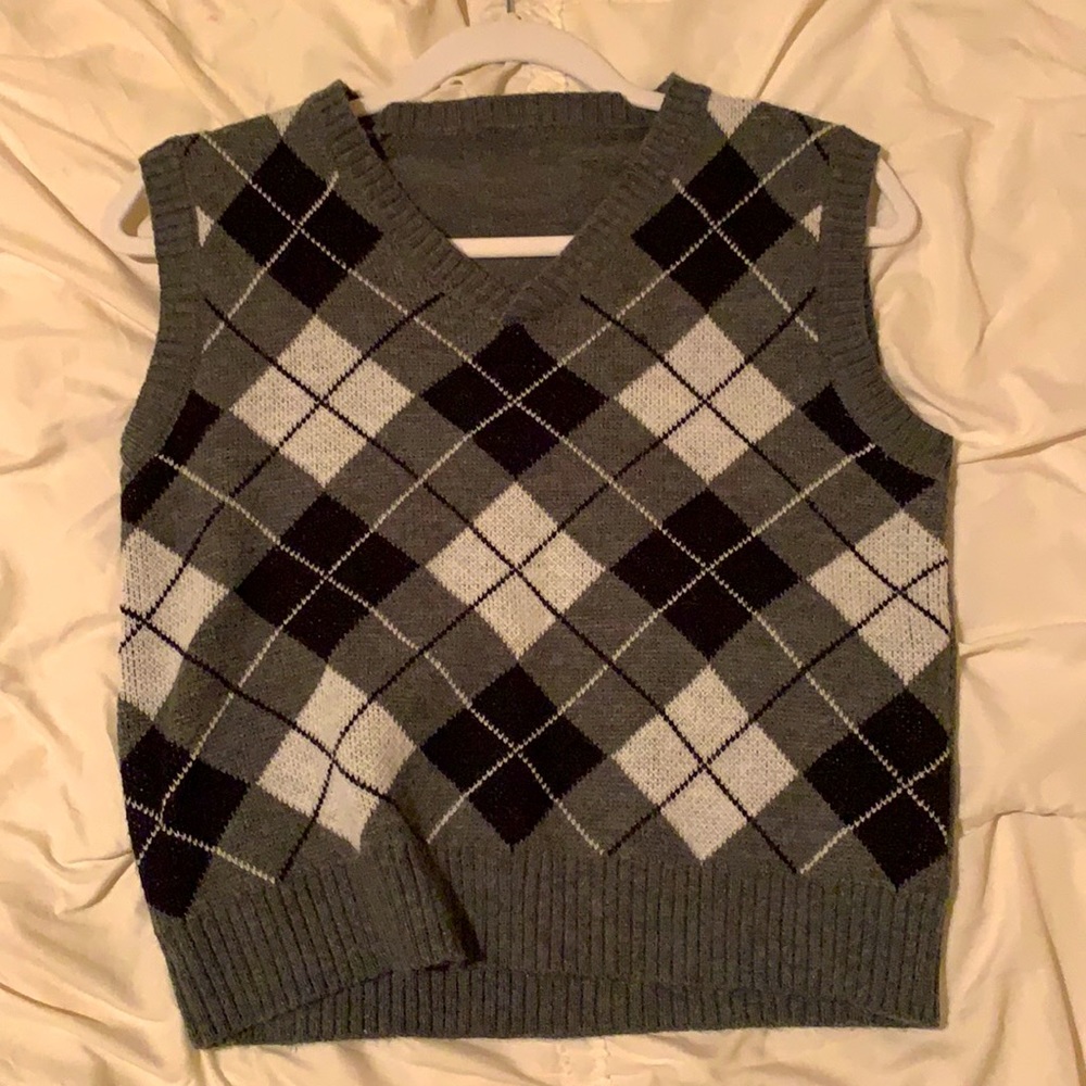 Cute plaid sweater vest